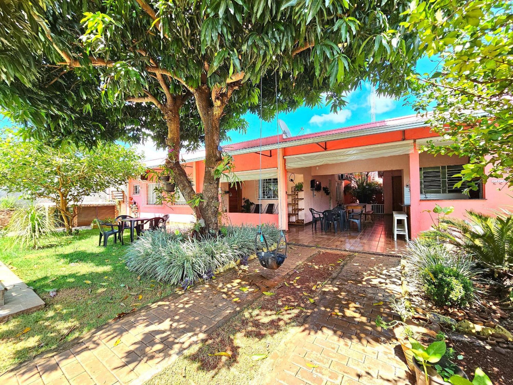 Casa4 Quartos Piscina Prox Centro E Cataratas Сasa de vacaciones *